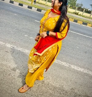 Call Girl in Vasundhara